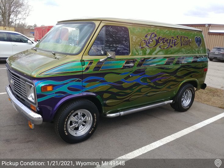 Thumbnail Photo undefined for 1975 Chevrolet G10 Sportvan